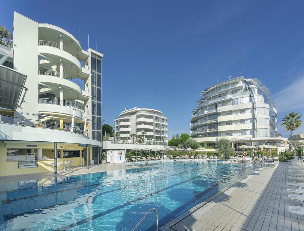 Hotel Le Palme - Premier Resort Milano Marittima Buitenkant foto