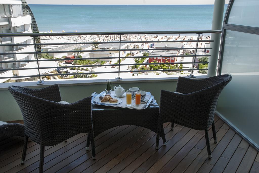 Hotel Le Palme - Premier Resort Milano Marittima Buitenkant foto