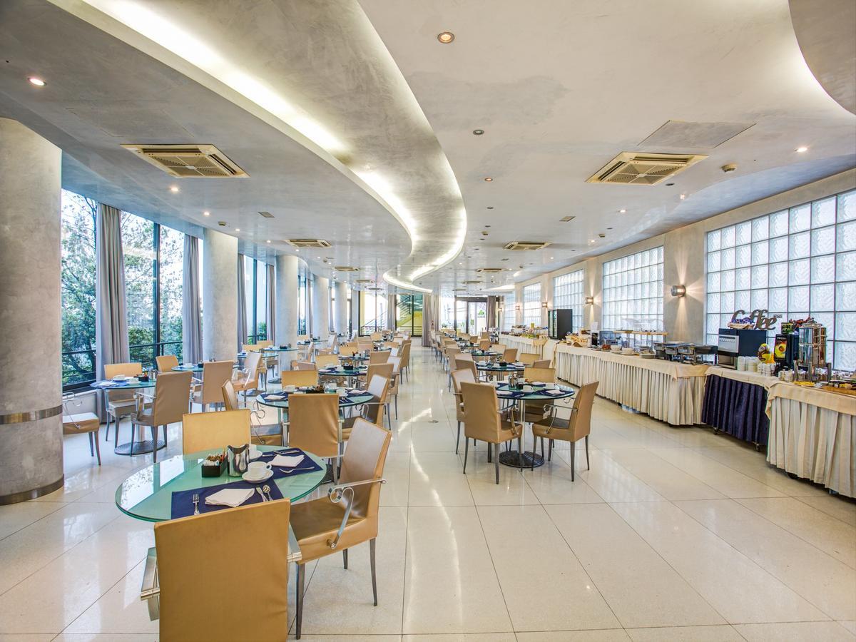 Hotel Le Palme - Premier Resort Milano Marittima Buitenkant foto